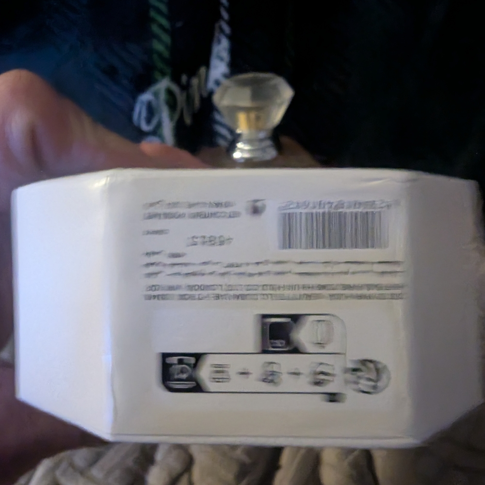 HUDA BEAUTY KAYALI The Wedding Silk Santal Perfume - Picture 2 of 2